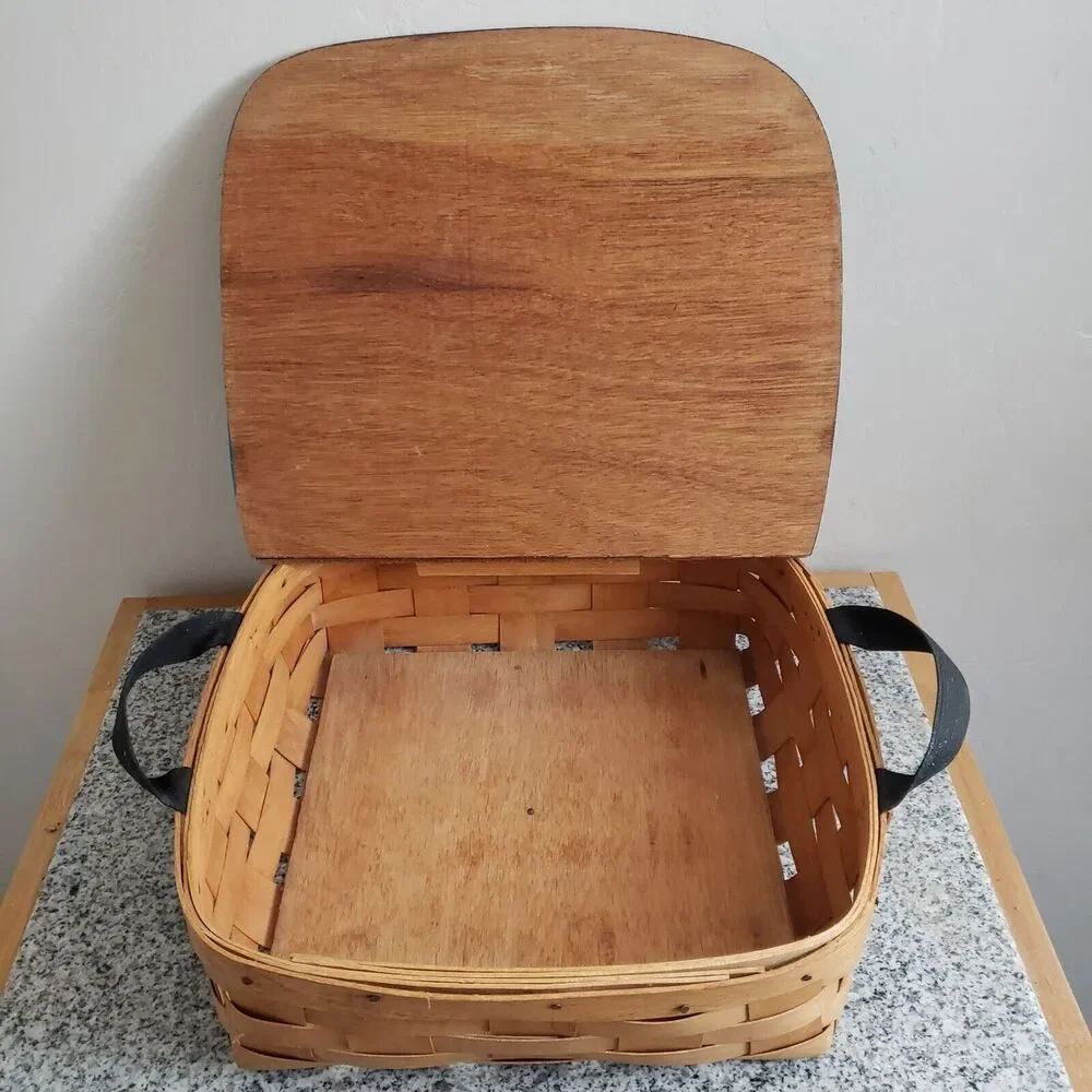 VTG Woven Wood Decoupage‎ Noah's Ark Lid w/Handles Hinge Top Home Décor Basket